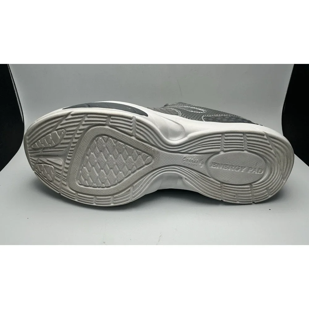 Cheeks Fit Body Women's Grey Energy Pad Sneakers Size 7.5